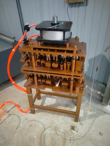 Máy Đột Dập Cửa Nhôm Cũ (Thanh Lý)