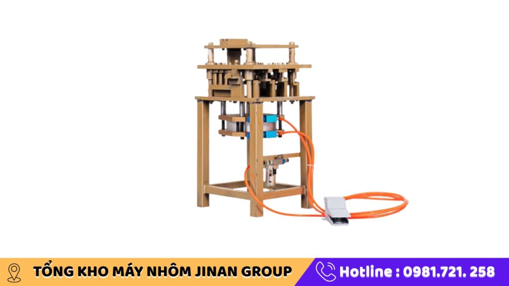 Máy Đột Dập Cửa Nhôm Hệ 55 Vát Cạnh